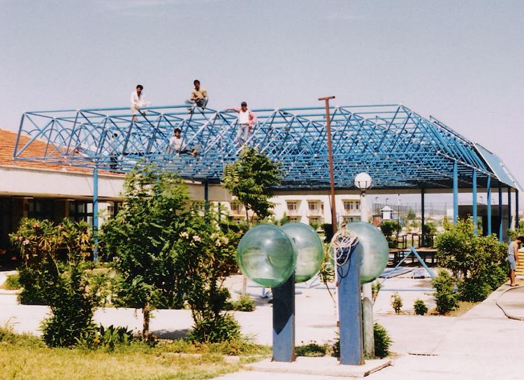 Ayvalık Sarmısaklı Plajı Kafeteryası 